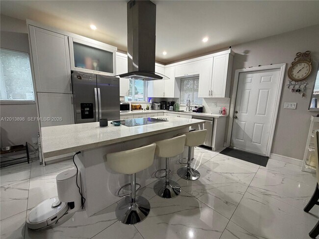 Building Photo - North 62nd Avenue, Hollywood, FL 33024 - 3 BR 2 BA single-family home