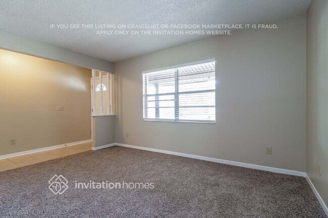 Foto del edificio - 409 S Hawthorn Cir