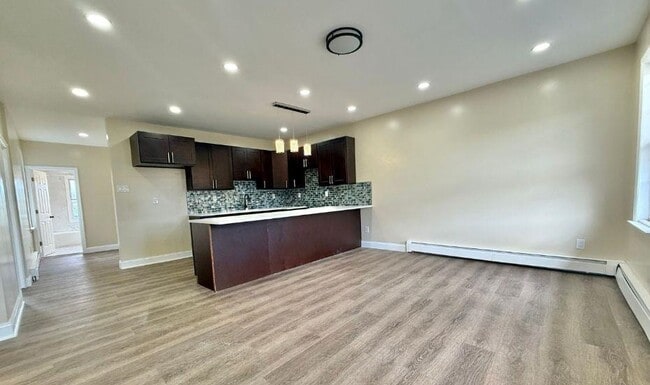 Foto del edificio - 201 Livingston Ave