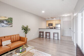 Building Photo - 121 E Freedom Way