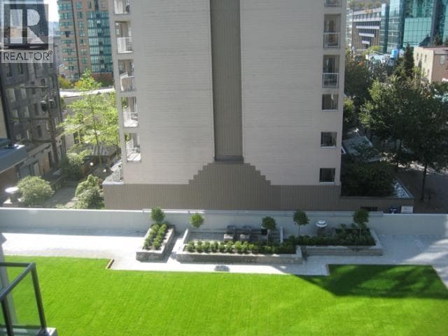 Building Photo - 1212 Howe St