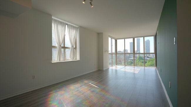 Building Photo - 95 Lombard St