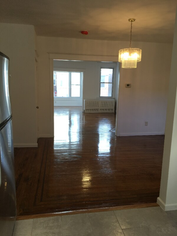 Foto del edificio - 5356 Hazelhurst St