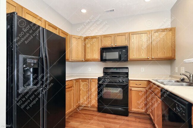 Foto del edificio - 2 br, 1 bath Townhome - 1054 Reserve Way