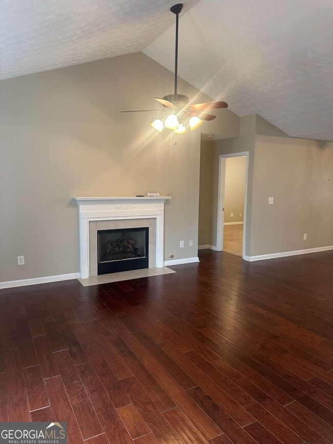 Foto del edificio - 4138 Deer Springs Way