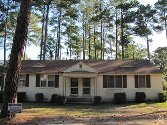 Building Photo - 1424 McArthur Ave