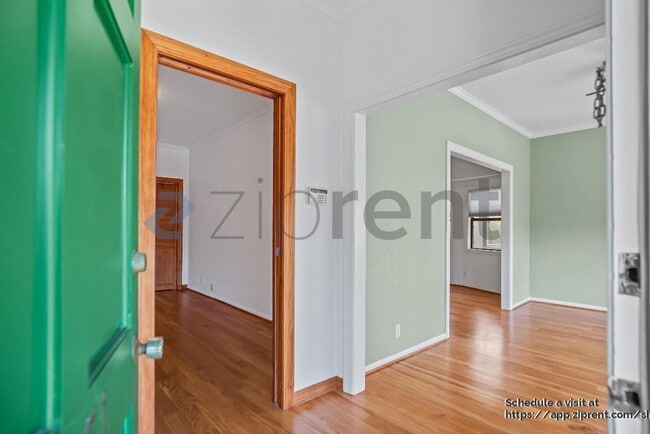 Foto del edificio - 4151 Manila Ave