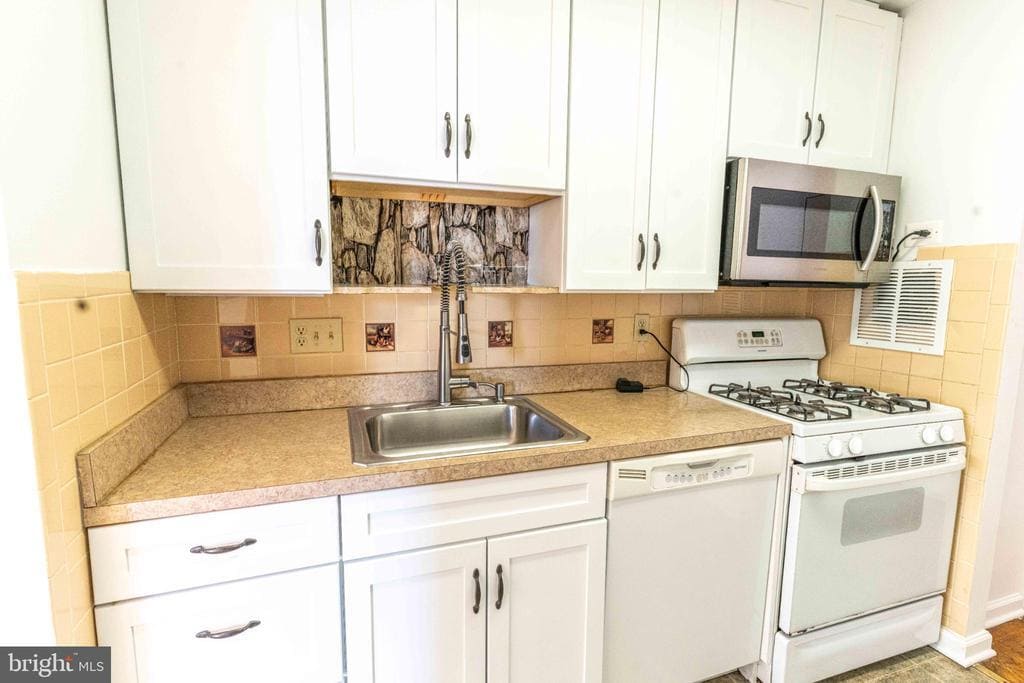 Foto principal - 4343 Cherry Hill Rd