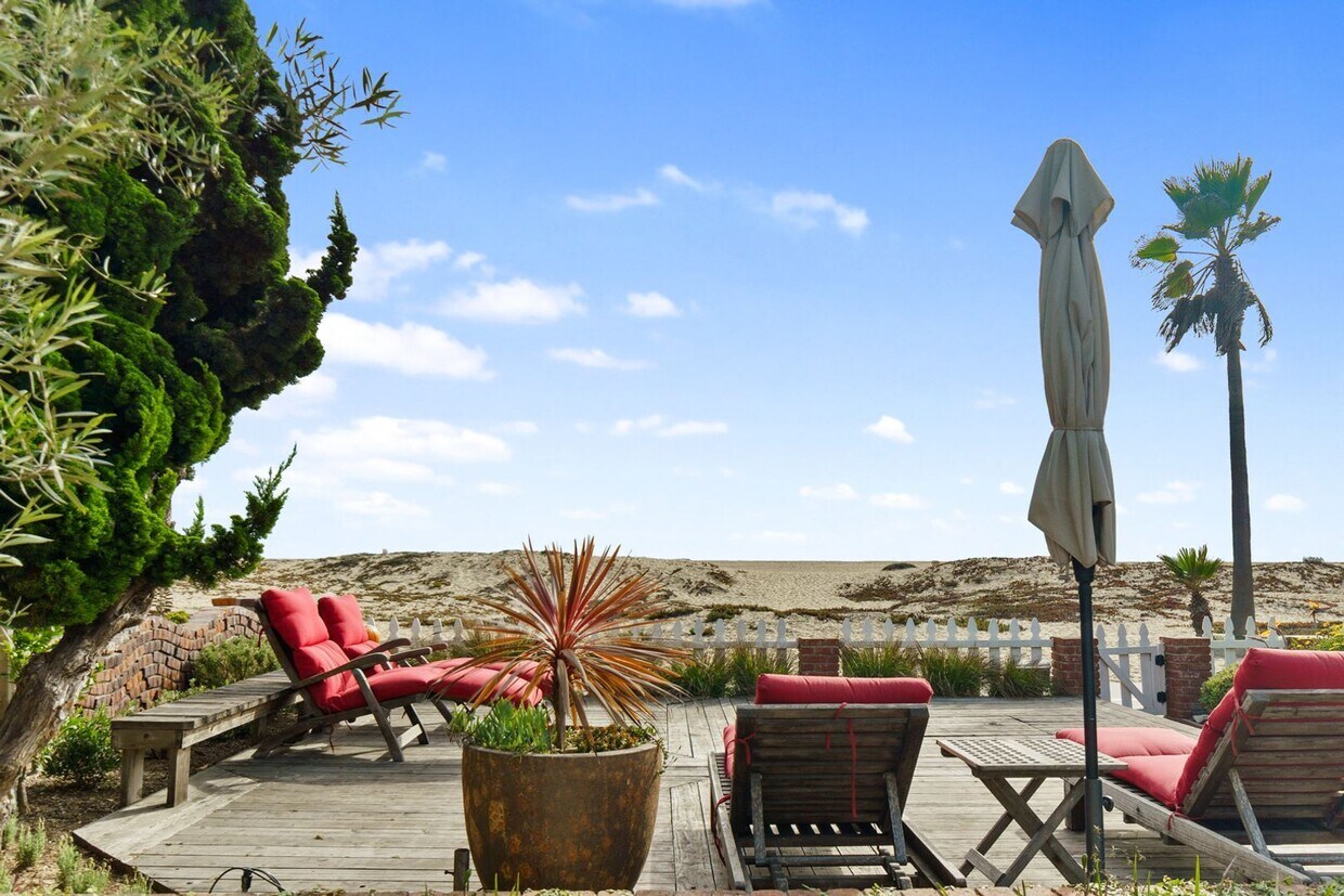 Primary Photo - 2 br, 2 bath House - 720 West Oceanfront
