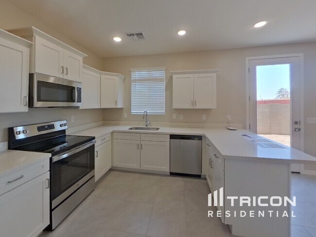 Building Photo - 4547 E Gary Street Mesa AZ