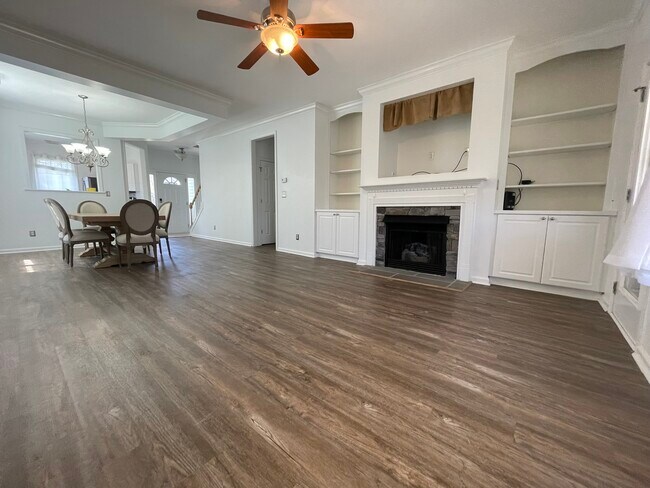 Building Photo - 149 Hutson Ln