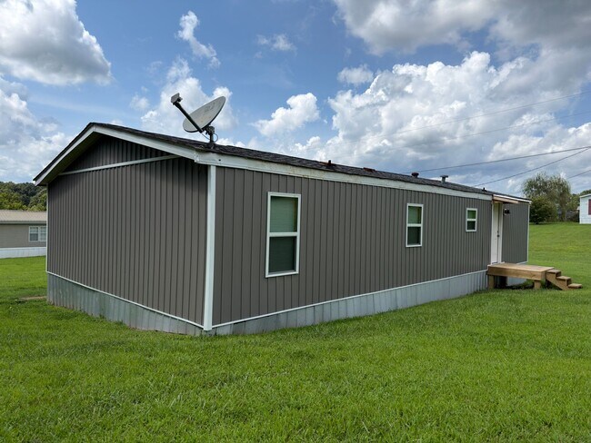 Foto del edificio - 949 N Bucks Pocket Rd SE