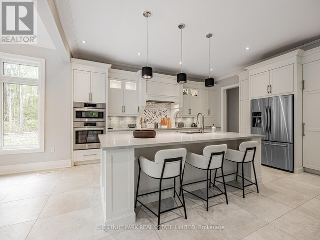 Building Photo - 1185 Shoreview Dr