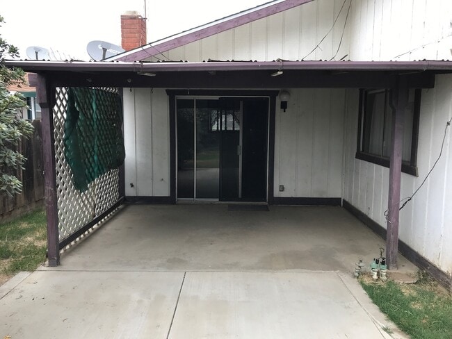 Building Photo - 2807 W Victor Ave