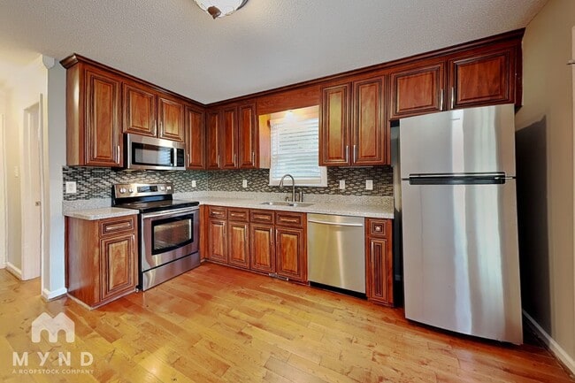 Building Photo - 613 Jordan Ridge Ln