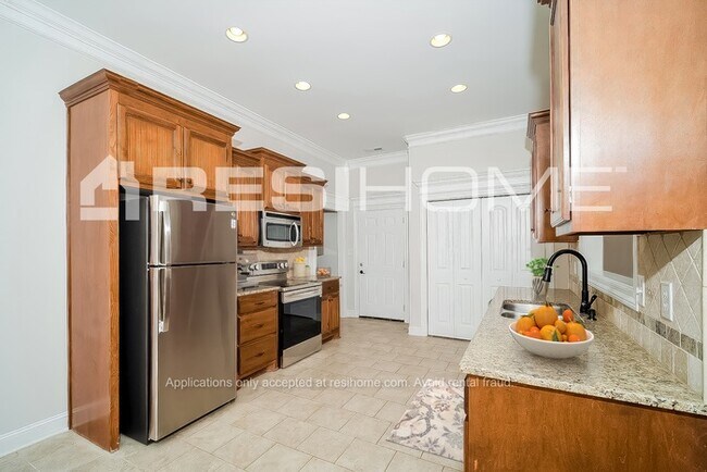 Building Photo - 13322 Arbor Ridge