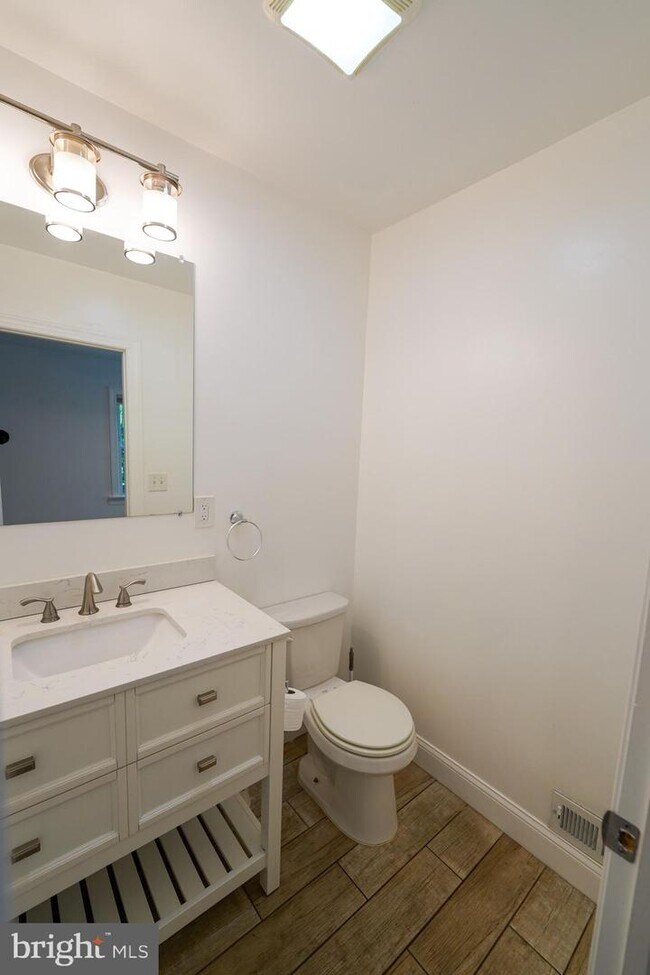 8 S Atlantic Ave, Haddon Township, NJ 08108 House Rental in Haddon