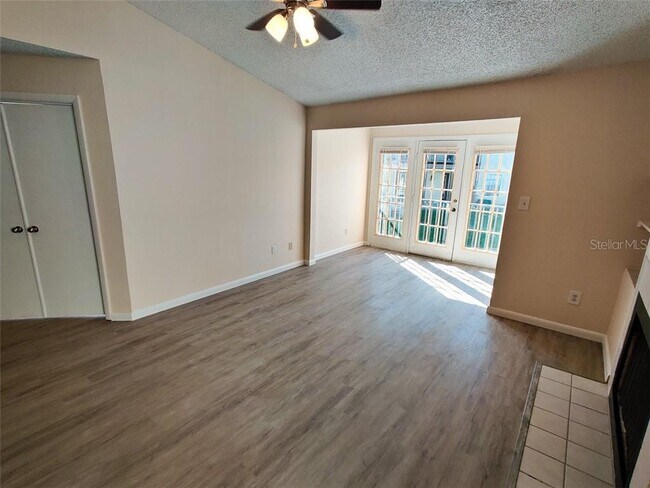 Building Photo - 216 Afton Square