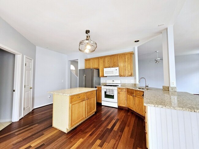 Foto del edificio - 2408 Bayview Dr