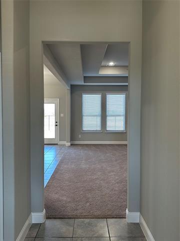 Building Photo - 2060 Abela Dr
