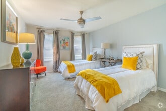 2.5BA, 2BR, 1,328SF - The Villas at Westchase