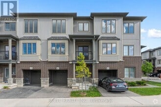 Building Photo - 124-124 Compass Trail
