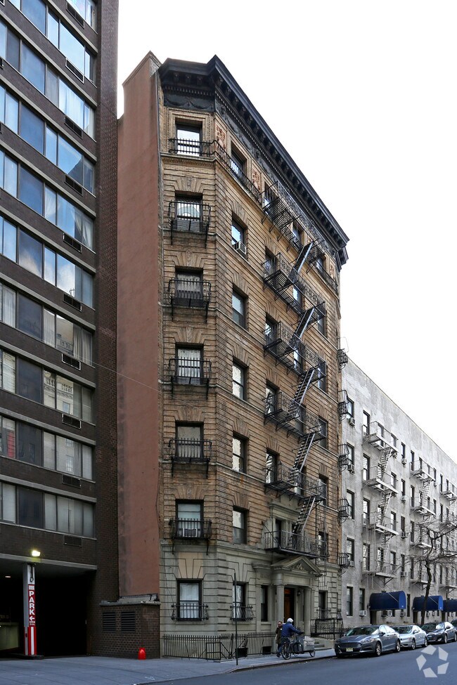 Primary Photo - 342 W 56th St