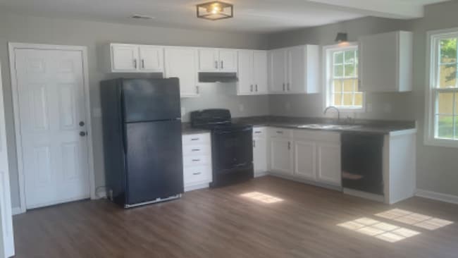 Foto del edificio - 3223 Summit Ave