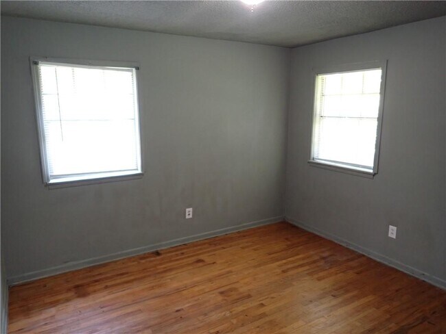 Foto del edificio - 3427 Stovall St