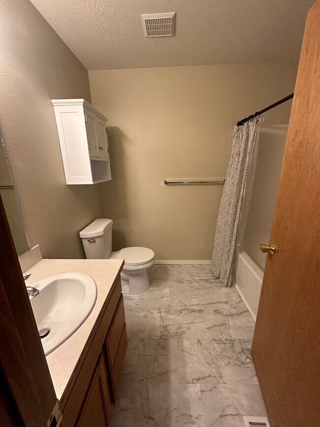 Foto del edificio - 2478 W Timberlake Loop