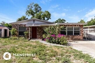 Building Photo - 7013 Yule Ln