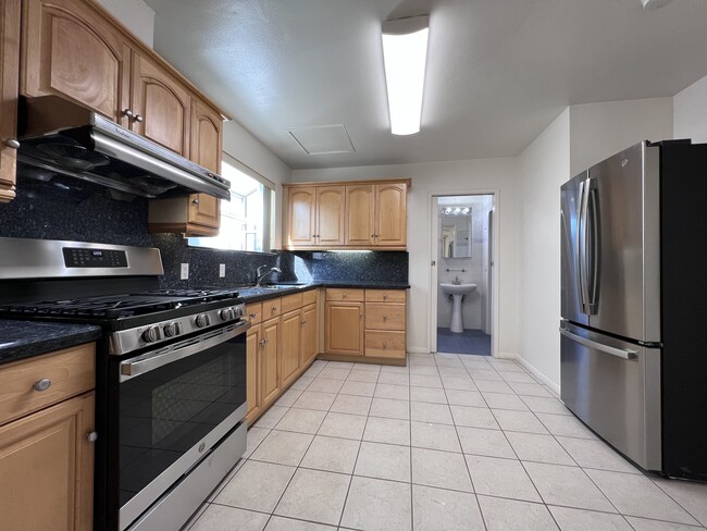 Remodeled Kitchen - 5516 Pal Mal Ave