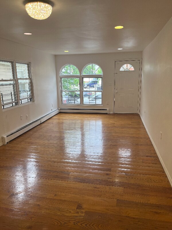 Building Photo - 94-18-94110 110th St
