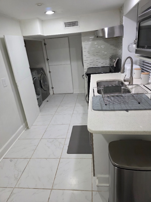 Foto del edificio - 2080 E Roxboro Rd NE