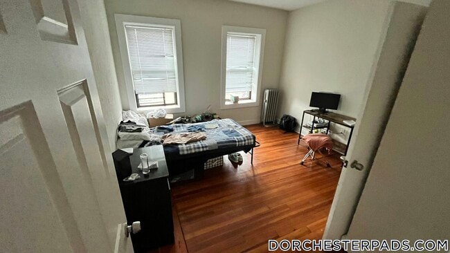 Foto del edificio - 622 Columbia Rd