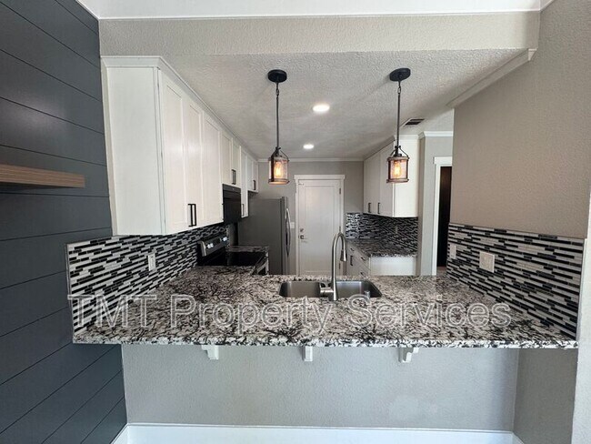 Foto del edificio - 5093 N Laguna Dr