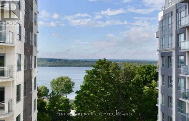 Building Photo - 58 Lakeside Ter
