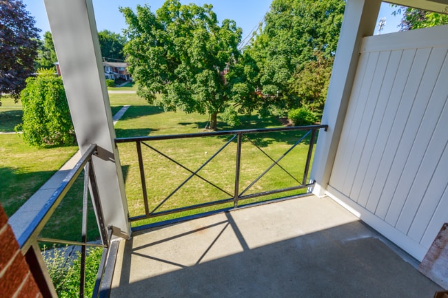 Building Photo - 1097 Tienken Ct