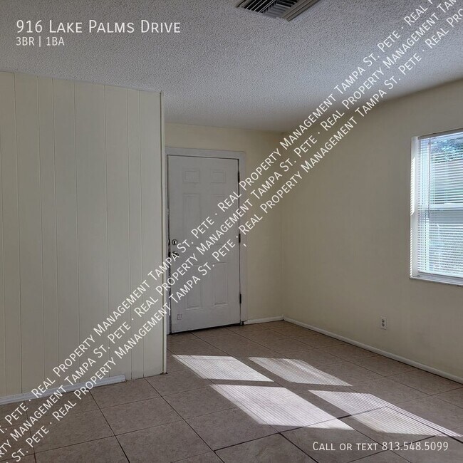 Foto del edificio - ***LEASE SPECIAL***