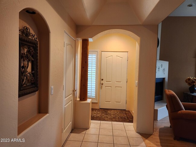 Building Photo - 38065 N Cave Creek Rd