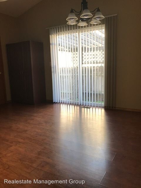 Foto del edificio - 8937 W Meadow Park