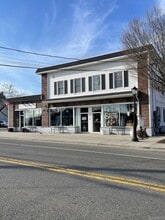 Building Photo - 510 Montauk Hwy