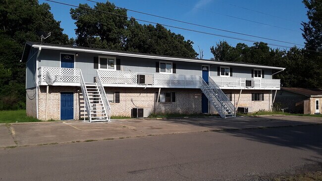 Foto del edificio - 142 Fields St