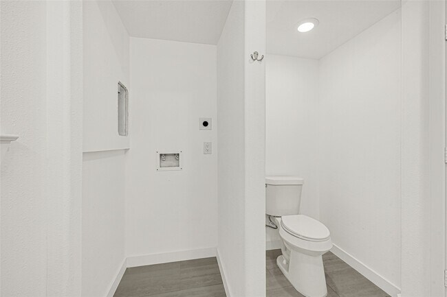 Foto del edificio - 6620 Lawndale St