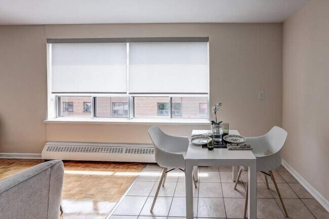 Photo du bâtiment - Birchmount Apartments - 3 Bedroom