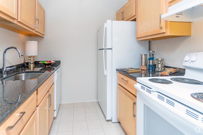 Interior Photo - Lakeside Terrace Apartments