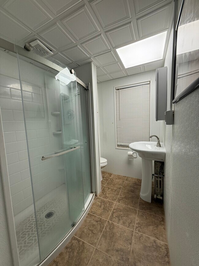 Foto del edificio - 93 Fullerton Ave