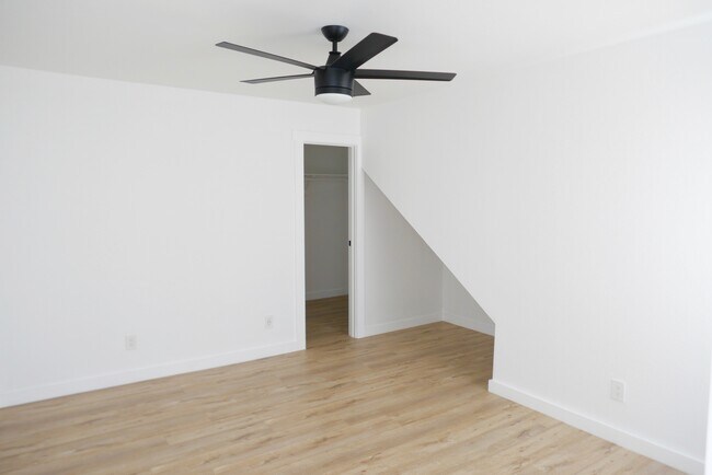 Building Photo - 2634 Dalton Ave