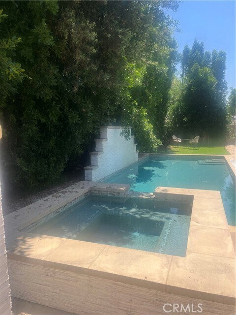 Building Photo - 5328 Alcove Ave