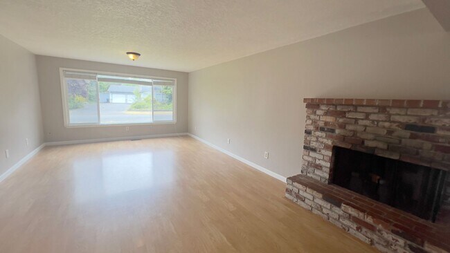 Foto del edificio - 91692 Smith Lake Rd